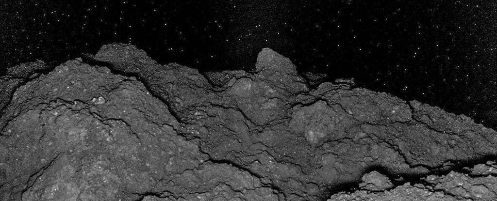 صورة مذهلة لسطح كويكب ريوجو تحمل شيئًا غير مألوف جهاز الهبوط الآلي بالمسبار هايبوسا-2 شكل الصخور على أحد كويكبات النظام الشمسي