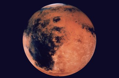 تمكن العلماء من دراسة طريقة تشكيل البراكين لقشرة كوكب المريخ للاستدلال على وجود مكامن السيليكات التي تغذي تكوينهما باستخدام النيازك المريخية