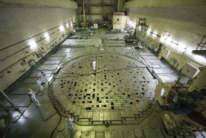 غرفة تحكم مفاعل تشيرنوبل أصبحت مفتوحة أمام الزوار غرفة التحكم الخاصة بالمفاعل رقم 4 في محطة تشيرنوبل للطاقة النووية مستويات الإشعاع