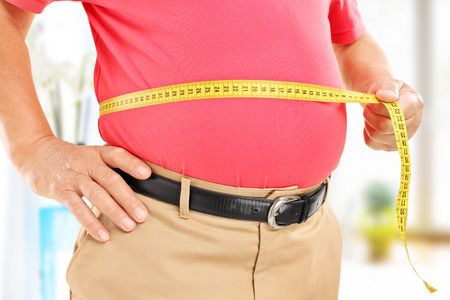 اكتشف العلماء طريقةً جديدة تضر الدهون بها شرايينك تأثير الدهون على الأوعية الدموية أضرار السمنة مخاطر تناول كميات كبيرة من الدهون